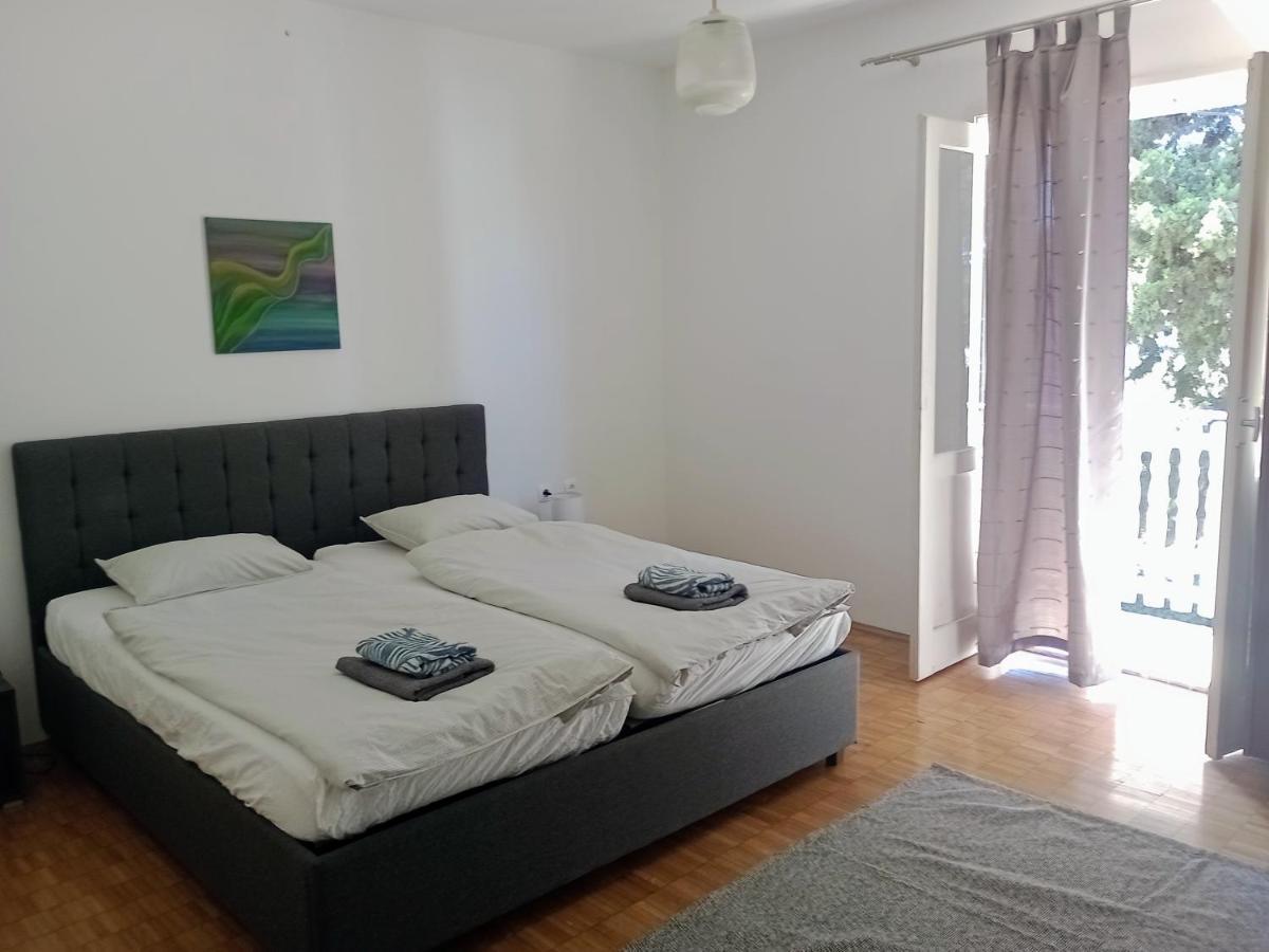 Apartment Brcic 비오그라드나모루 외부 사진